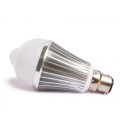 7W LED Security PIR Motion Sensor Light Bulb Warm Cool White B22 Bayonet